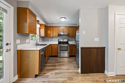 135 Fairway Drive #135, Cheshire, CT 06410 - Photo 8