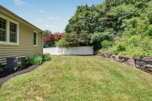 18 Wyant Rd, Oxford, CT 06478 - Photo 2