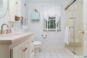 127 Moritz Pl, Fairfield, CT 06824 - Photo 22