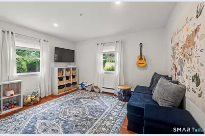 41 Ledgewood Drive, Norwalk, CT 06850 - Photo 10