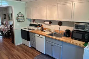391 Main St, Deep River, CT 06417 - Photo 8