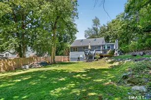 40 Sleepy Hollow Ln, Stamford, CT 06907 - Photo 30