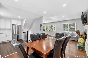 40 Sleepy Hollow Ln, Stamford, CT 06907 - Photo 10