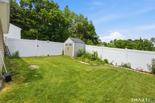 250 Bradley Ave, Waterbury, CT 06708 - Photo 24