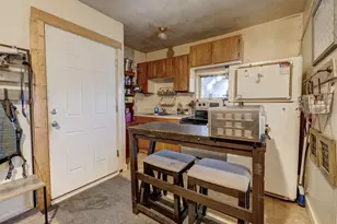 [Address not provided], Manchester, CT 06040 - Photo 28