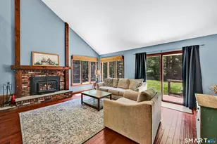 75 Brinsmade Rd, Hamden, CT 06514 - Photo 12