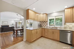 75 Brinsmade Rd, Hamden, CT 06514 - Photo 14