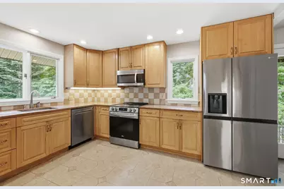 75 Brinsmade Road, Hamden, CT 06514 - Photo 12