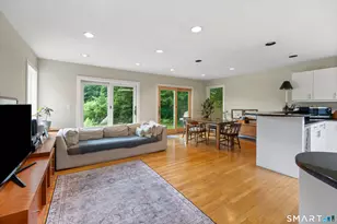 511 Hunting Ridge Rd, Stamford, CT 06903 - Photo 10