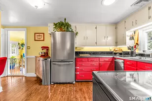 1 Glenwood Ave, Naugatuck, CT 06770 - Photo 16