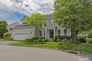 19 Revere Cir, Southbury, CT 06488 - Photo 2