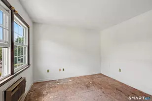 12 Camelot Dr, Norwalk, CT 06850 - Photo 26