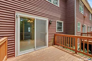 12 Camelot Dr, Norwalk, CT 06850 - Photo 28
