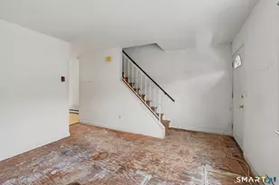 12 Camelot Dr, Norwalk, CT 06850 - Photo 14