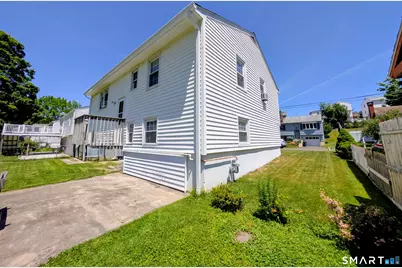55 Sleepy Hollow Drive, Danbury, CT 06810 - Photo 4