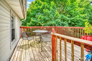 81 Fiske St, Waterbury, CT 06710 - Photo 16
