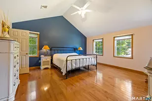 11 Coachlight Cir, Prospect, CT 06712 - Photo 16