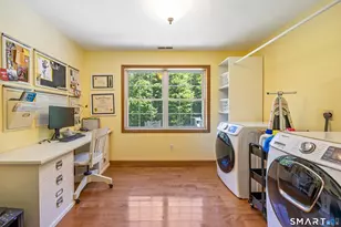 11 Coachlight Cir, Prospect, CT 06712 - Photo 20