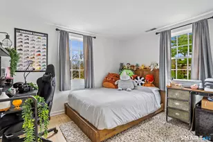 87 Dolphin Cove Quay, Stamford, CT 06902 - Photo 18