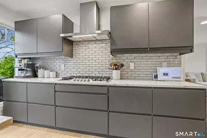 87 Dolphin Cove Quay, Stamford, CT 06902 - Photo 10