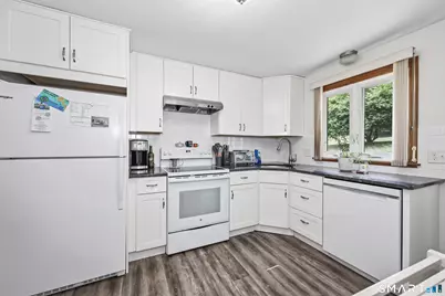 430 Shepard Avenue, Hamden, CT 06514 - Photo 10