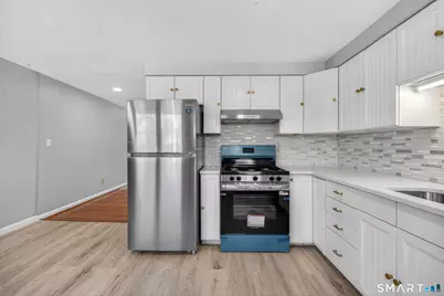 364 Main Street #6, East Haven, CT 06512 - Photo 4