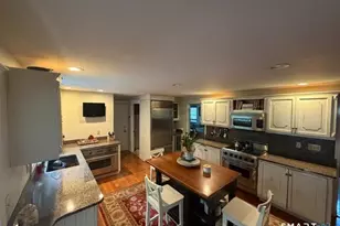 100 Rolling Ridge Rd, Hamden, CT 06518 - Photo 6