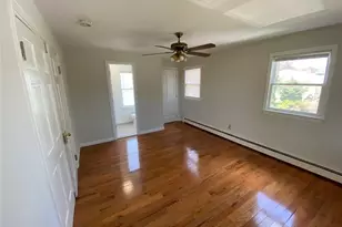135 Ridgeley Ave, Fairfield, CT 06825 - Photo 6