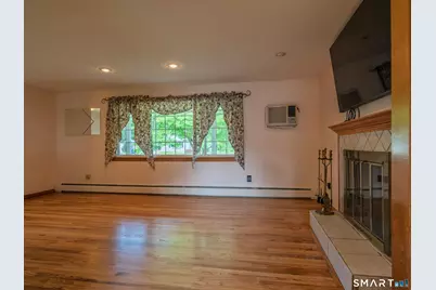 71 Crestwood Trail, East Hartford, CT 06118 - Photo 10