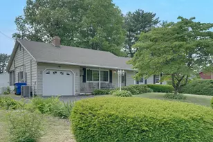 71 Crestwood Trail, East Hartford, CT 06118 - Photo 1
