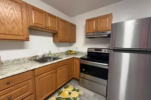 575 Bank St, New London, CT 06320 - Photo 1