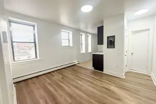 575 Bank St, New London, CT 06320 - Photo 2