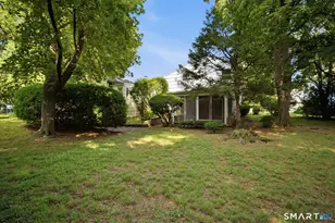 65 Huntington Dr, West Hartford, CT 06117 - Photo 36