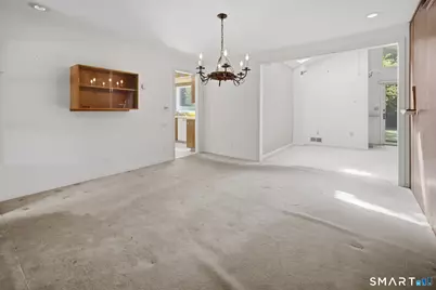 65 Huntington Drive, West Hartford, CT 06117 - Photo 6