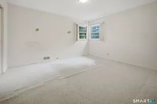 65 Huntington Dr, West Hartford, CT 06117 - Photo 22