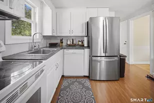 17 Hilltop Dr, West Hartford, CT 06107 - Photo 18
