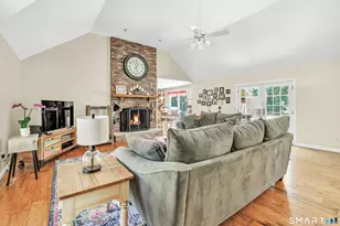 995 Beaver Dam Rd, Stratford, CT 06614 - Photo 20