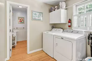 995 Beaver Dam Rd, Stratford, CT 06614 - Photo 12