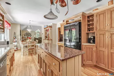 995 Beaver Dam Road, Stratford, CT 06614 - Photo 16