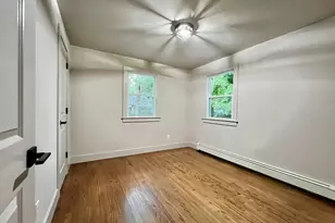 32 Forest Ct N, Hamden, CT 06518 - Photo 18