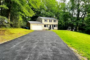 32 Forest Ct N, Hamden, CT 06518 - Photo 1