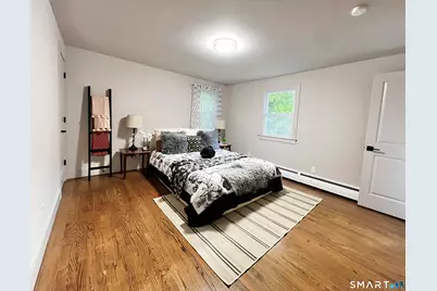 32 Forest Court North, Hamden, CT 06518 - Photo 16