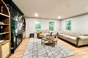 32 Forest Ct N, Hamden, CT 06518 - Photo 8