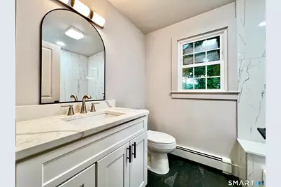 32 Forest Court North, Hamden, CT 06518 - Photo 12
