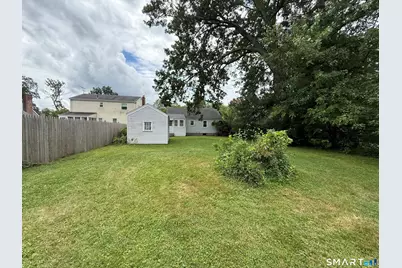 144 Edgemont Avenue, West Hartford, CT 06110 - Photo 12