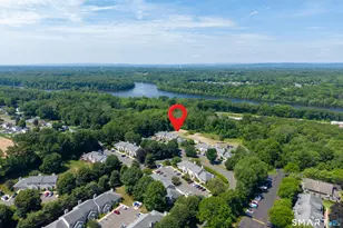 9 The Hamlet, Enfield, CT 06082 - Photo 4