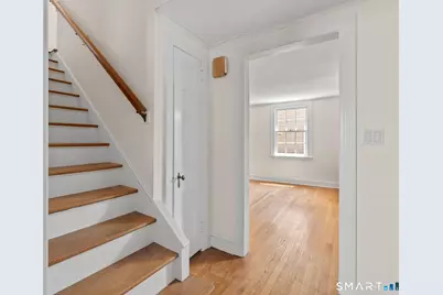 12 Cobbs Road, West Hartford, CT 06107 - Photo 4