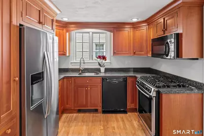 12 Cobbs Road, West Hartford, CT 06107 - Photo 8