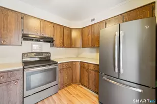 817 Woodtick Rd, Waterbury, CT 06705 - Photo 6