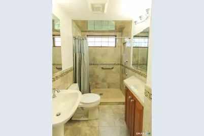 20 Condon Street, Berlin, CT 06037 - Photo 6